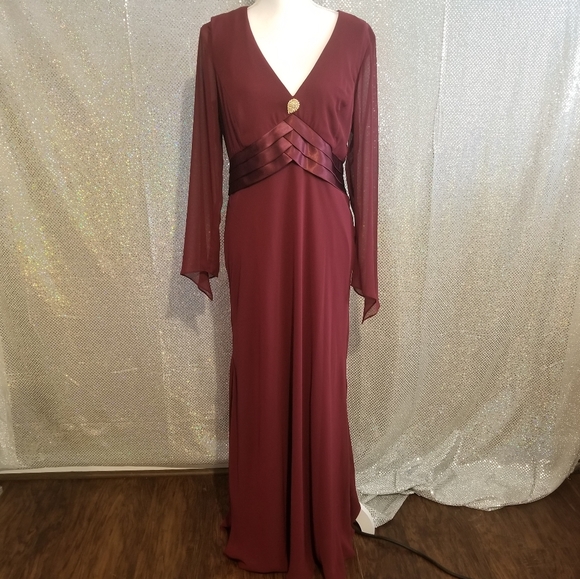 Narianna Dresses & Skirts - Narianna Burgundy Satin Waist Gown sz 2XL NWT